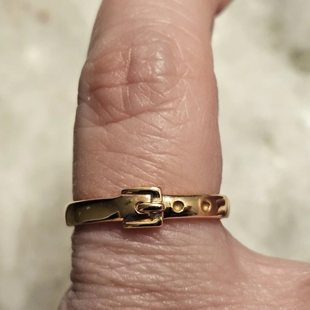 NEW MONICA RICH KOSANN FOREVER BUCKLE BELT POESY STACKABLE 18K ROSE GOLD RING 5